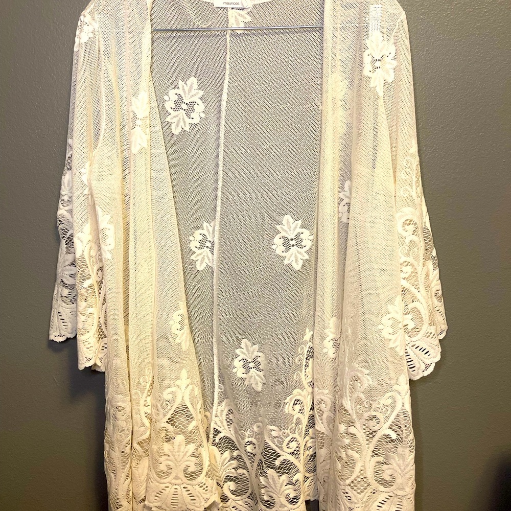 Maurice’s White XXL  Shawl